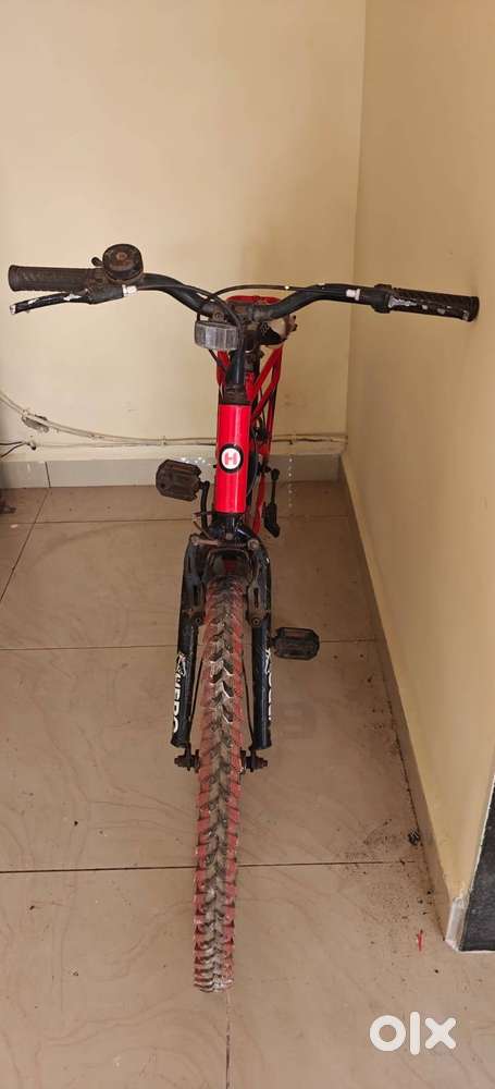 Mid Level, Red Colour bicycle