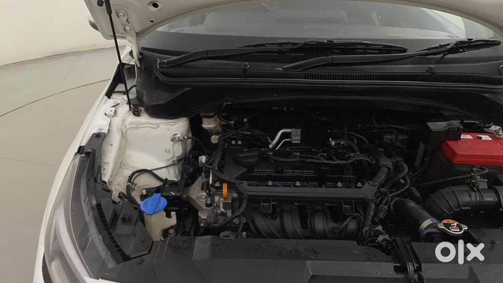 Hyundai New I20 1.2 Asta (o) Ivt, 2024, Petrol