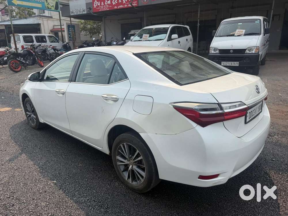Toyota Corolla Altis Vl, 2017, Petrol