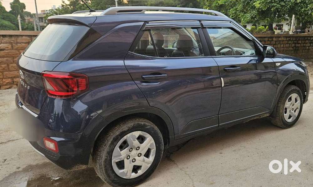 Hyundai Venue S Mt 1.2 Kappa, 2022, Petrol