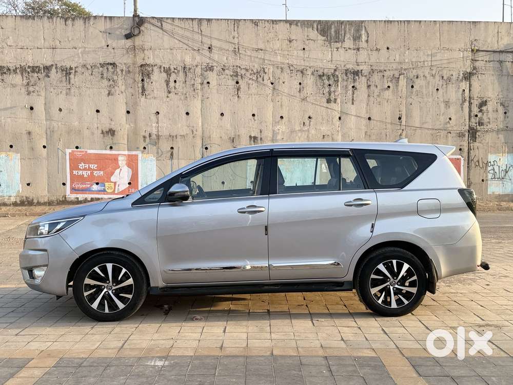 Toyota Innova Crysta 2.8 Gx At 8s, 2019, Diesel