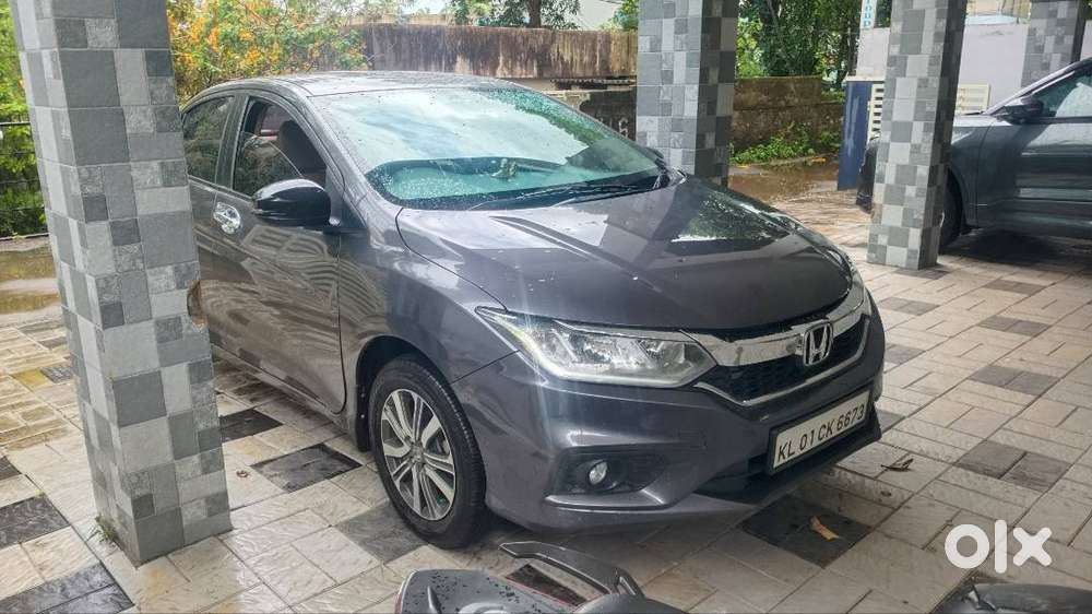 Honda City V 2019 Model Full Company Services, Accident Free Status