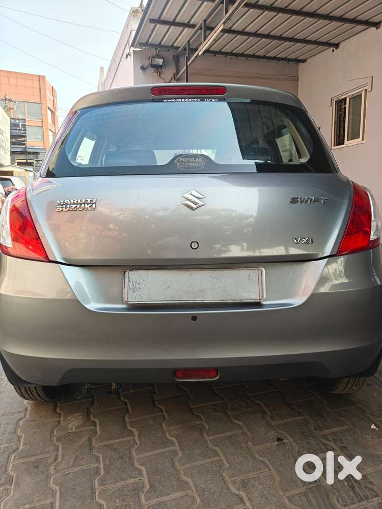 Maruti Suzuki Swift Vxi 1.2 Abs Bs-iv, 2014, Petrol