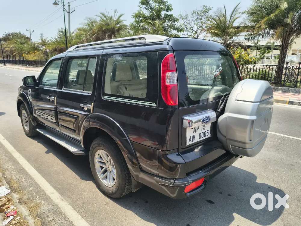 Ford Endeavour 2011 Diesel 139451 Km Driven