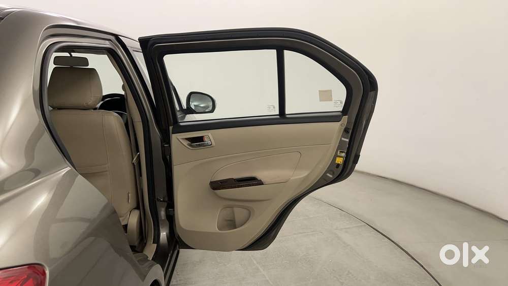 Maruti Suzuki Swift Dzire 1.3 Vxi, 2015, Petrol