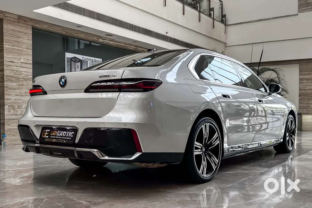 Bmw I7, 2024, Electric