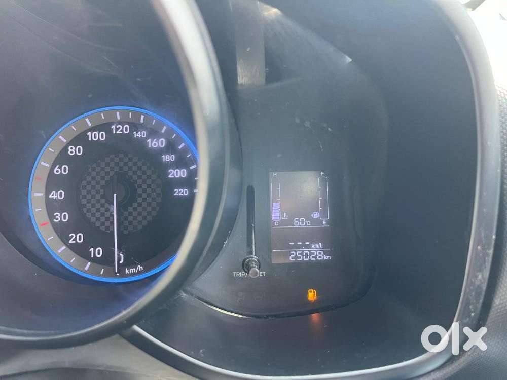 Hyundai Venue S Mt 1.2 Kappa, 2022, Petrol