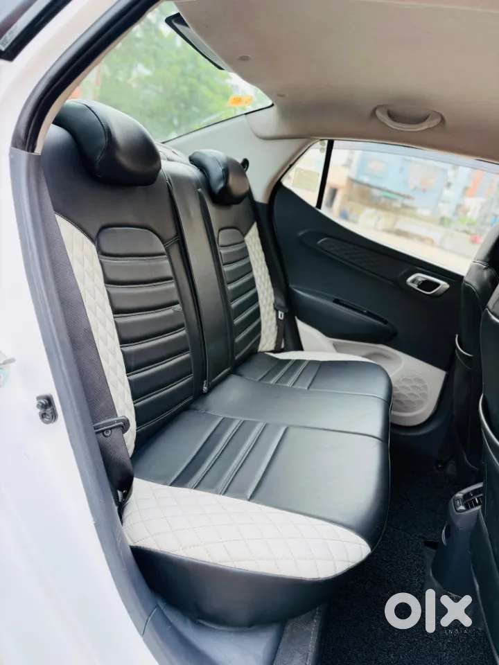Hyundai Aura 1.2 Sx Cng, 2023, Cng & Hybrids
