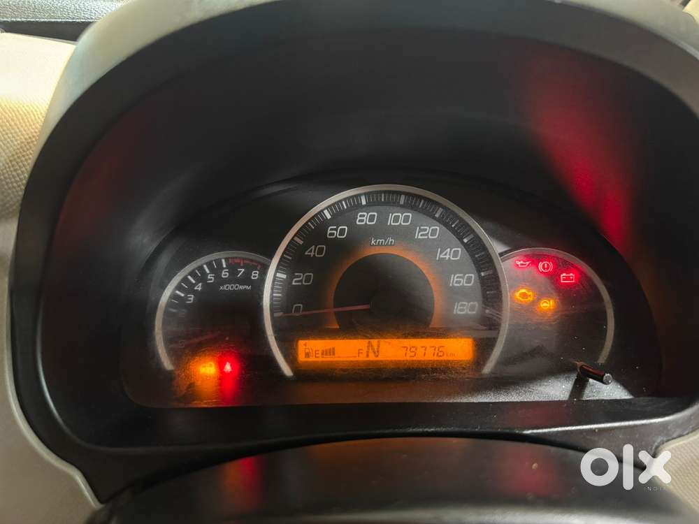 Maruti Suzuki Wagon R Vxi Amt1.2, 2016, Petrol