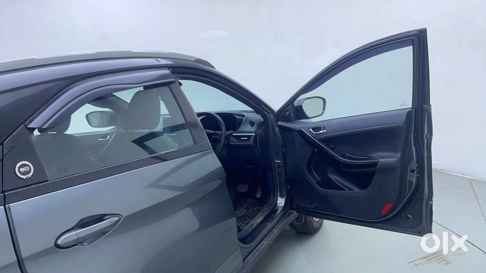 Tata Nexon Fearless Plus S 1.2 Revotron Petrol 7 Dca Dt, 2023, Petro..