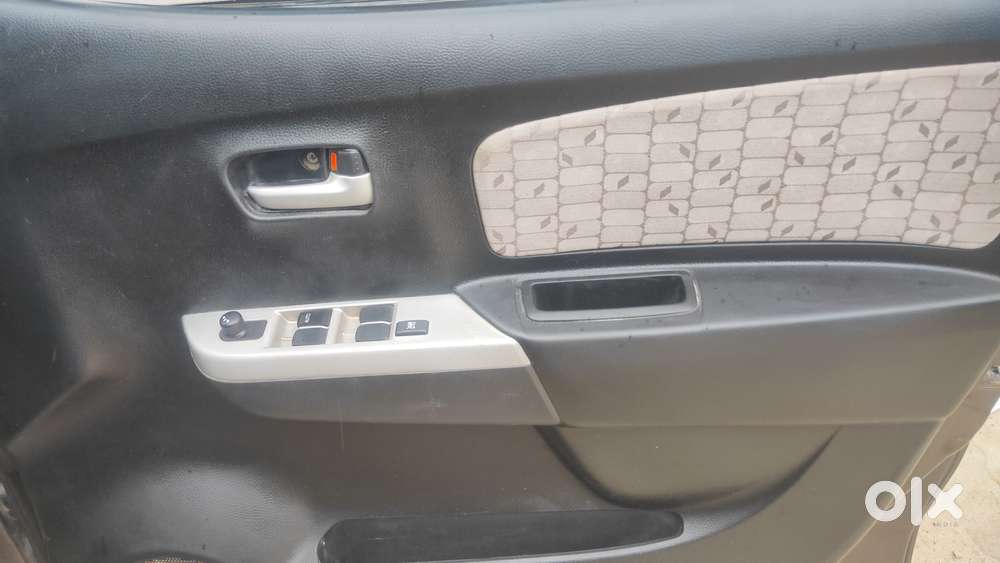Maruti Suzuki Wagon R 1.0 Vxi, 2013, Petrol