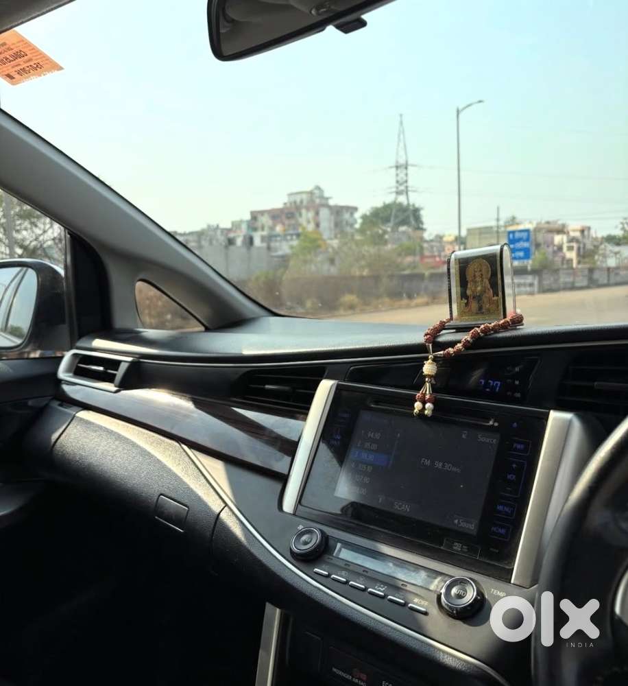 Toyota Innova Crysta 2016 Diesel 2-seater