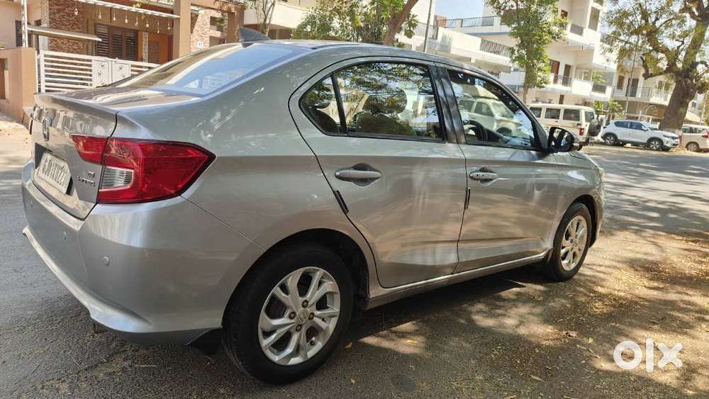 Honda Amaze 2nd Gen Vx, 2019, Petrol