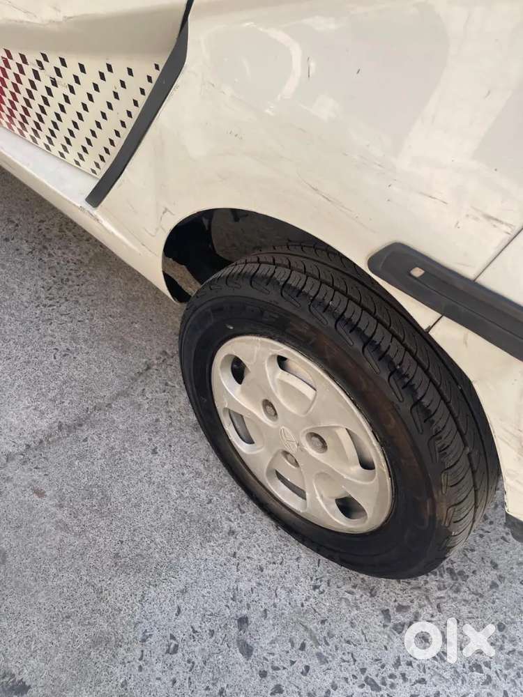 Well Maintained Family Car Koi Bhi Mistake Nhi Hai  30 Ka Everage Hai