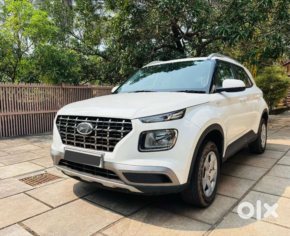 Hyundai Venue 1.2   2022 Model  Petrol  Single Owner