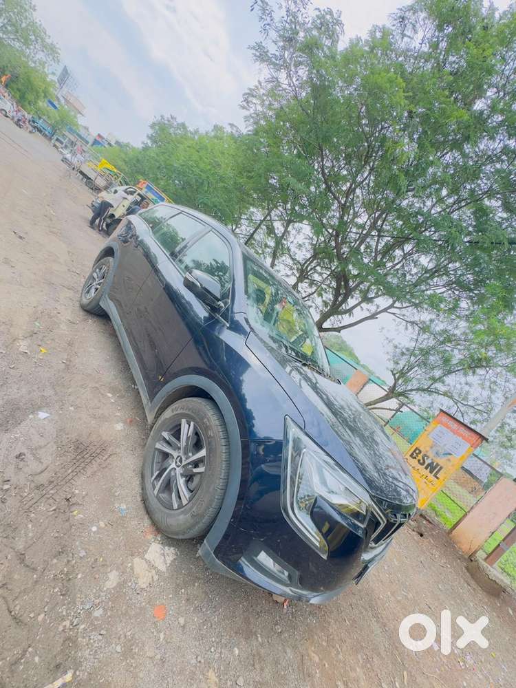 Mahindra Xuv700 Diesel 2024 Blue