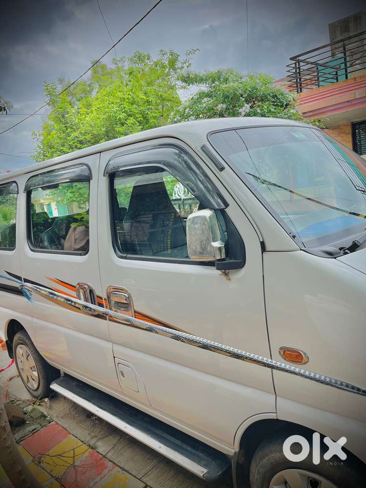 2022 Maruti Suzuki Eeco 1st Petrol Manual