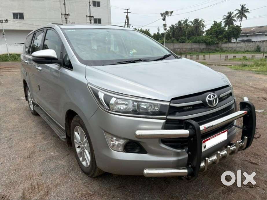 Toyota Innova Crysta [2020-ongoing] 2.4 Gx 8 Str, 2020, Diesel