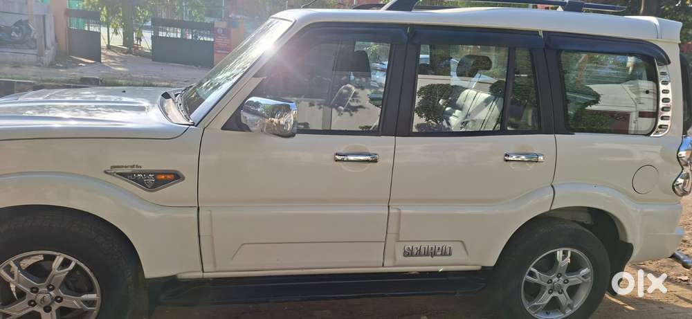 Mahindra Scorpio S11, 2016, Diesel