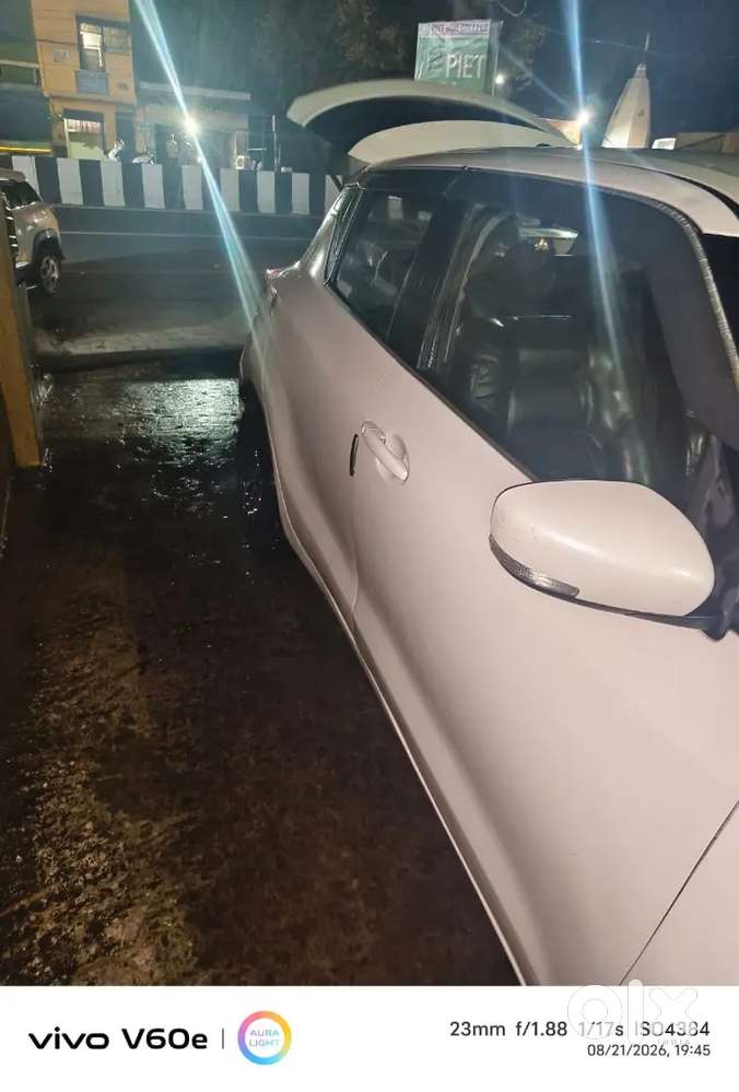 Maruti Suzuki Swift Vxi 2024