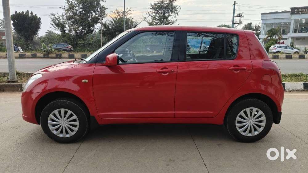 Maruti Suzuki Swift 1.2 Vxi (o), 2006, Petrol
