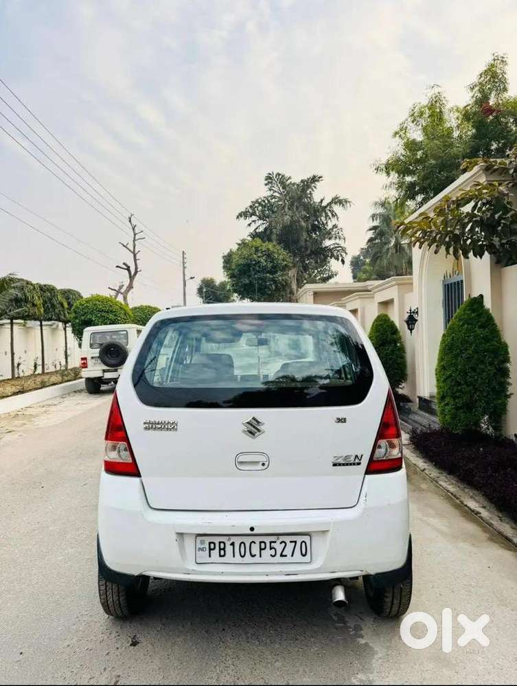 Maruti Suzuki Estilo Petrol Well Maintained