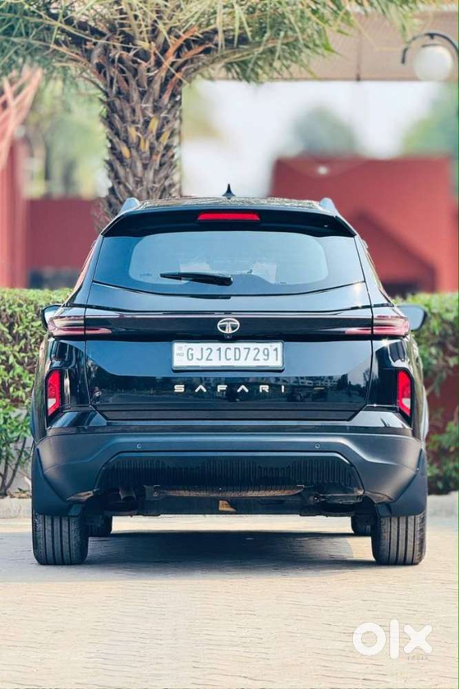 Tata Safari Adventure Plus Dark Edition, 2023, Diesel