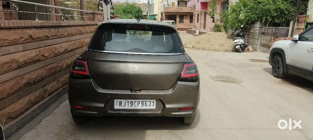 Maruti Swift Vxi With All Accessories And Back Camera Also