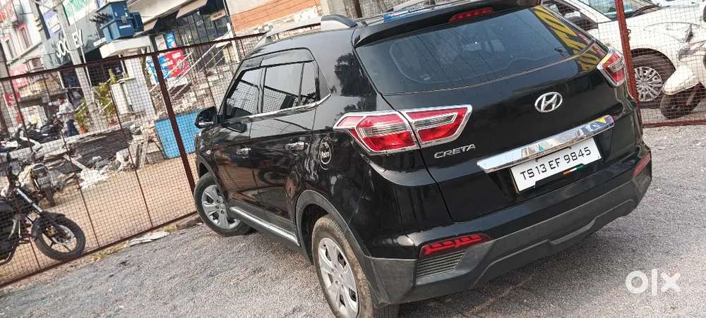 Hyundai Creta 2016 Petrol 100000 Km Driven