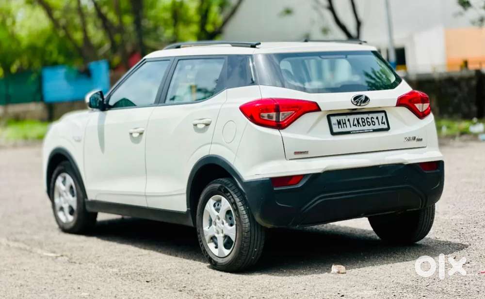 Mahindra Xuv300 1.2 W6 Amt Petrol, 2022, Petrol