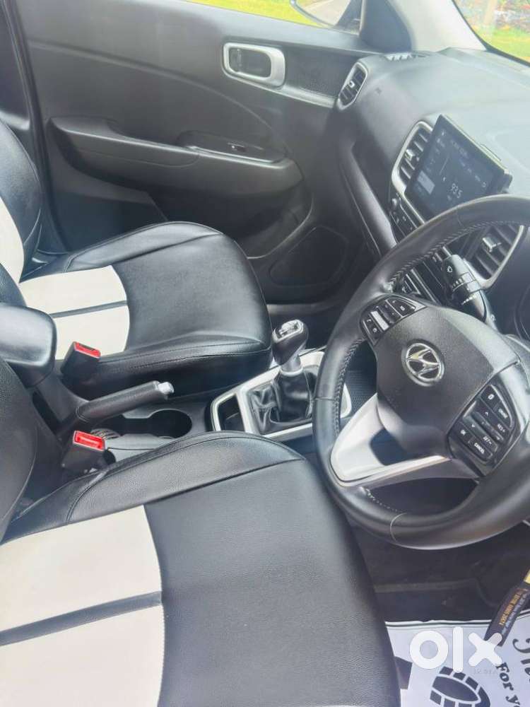 Hyundai Venue 1.0 Sx (o) Turbo Imt, 2021, Petrol