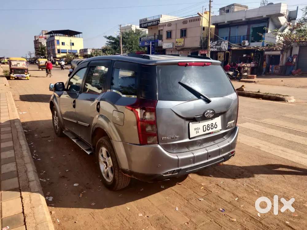 Mahindra Xuv500 2012