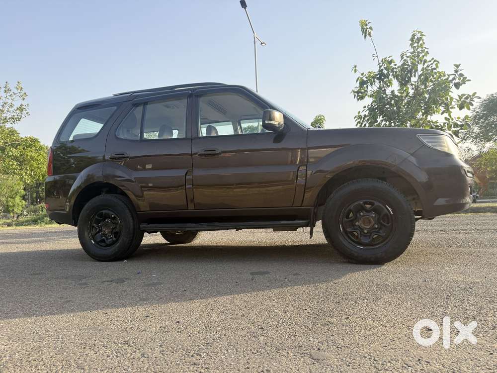 Tata Safari Storme, 2014, Diesel