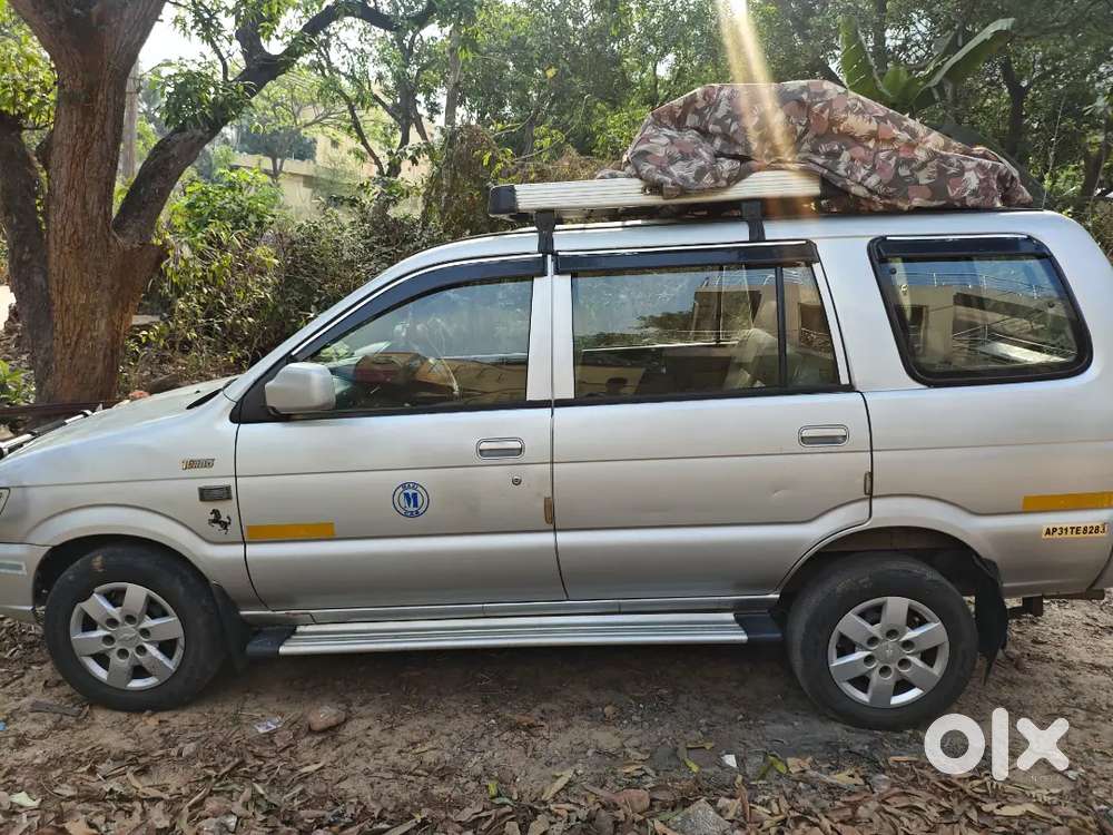 Chevrolet Tavera Full Conditioned Car