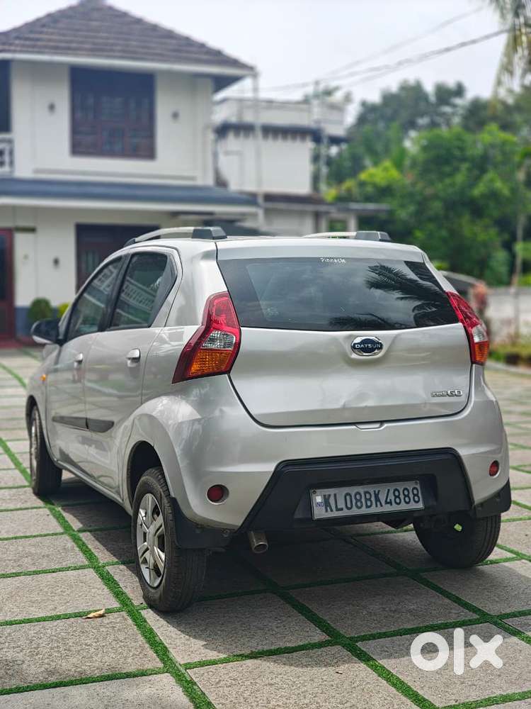 Datsun Redigo T Option, 2016, Petrol