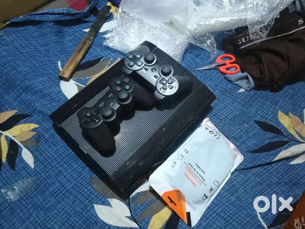 Ps3 super slim 394gb with more than 10 games