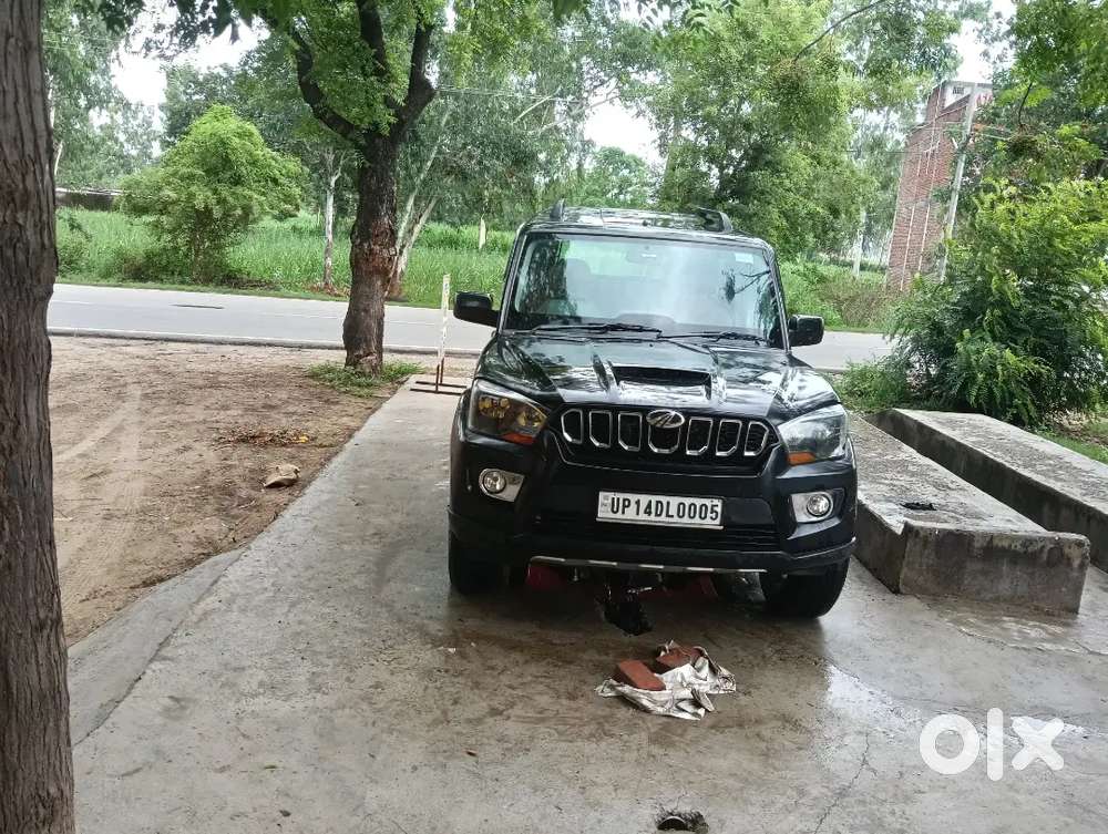 Mahindra Scorpio Plus 7 Str 2017 Diesel Manual