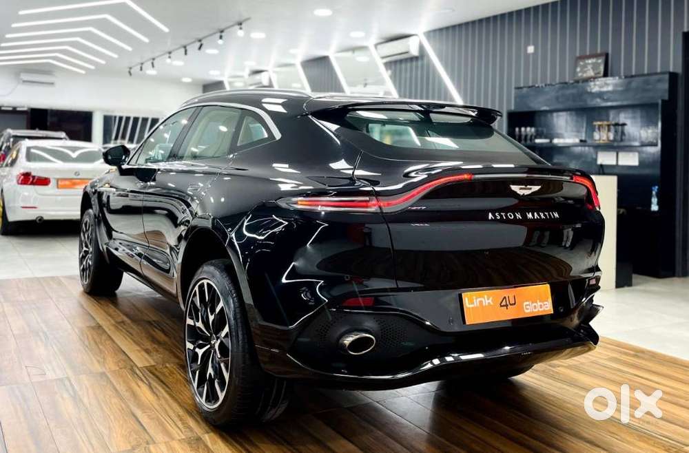 Aston Martin Dbx, 2020, Petrol