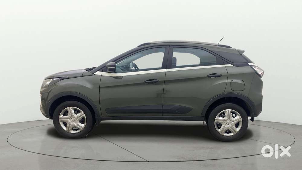Tata Nexon 1.5 Revotorq Xma Amt (s), 2020, Petrol