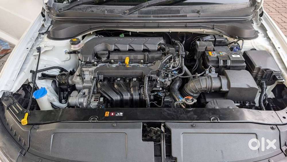 Hyundai Verna 1.5 Mpi Mt Sx (o), 2024, Petrol