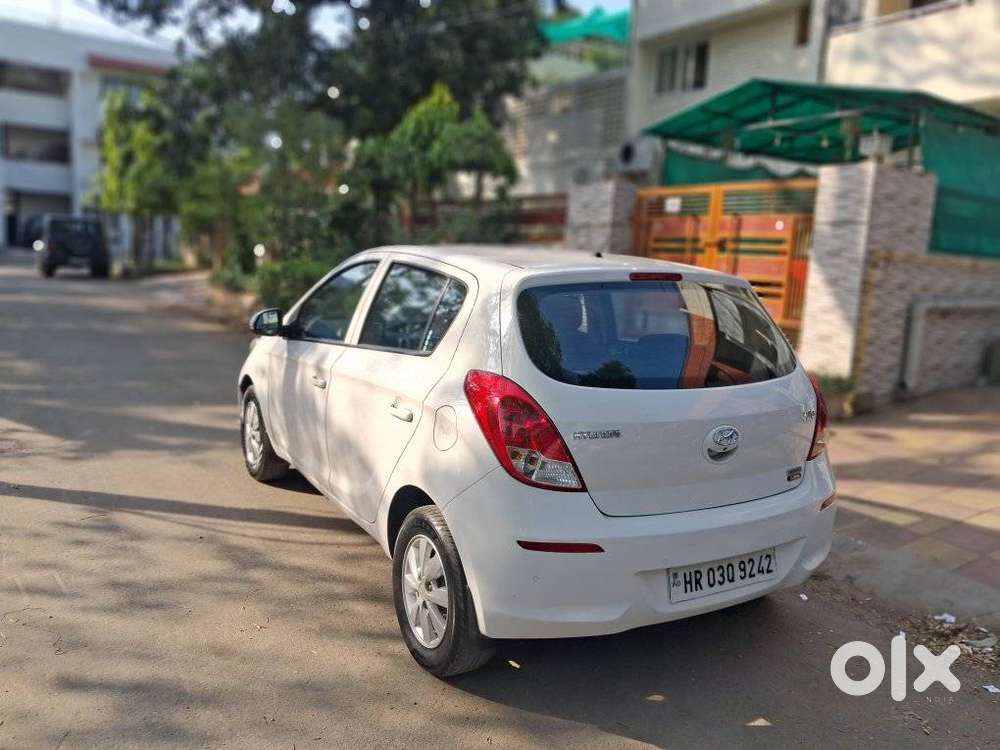 Hyundai I20 Sportz 1.2 Bs-iv, 2014, Petrol