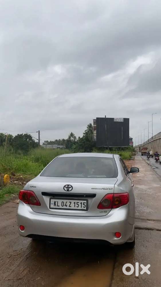 Corolla Altis Petrol