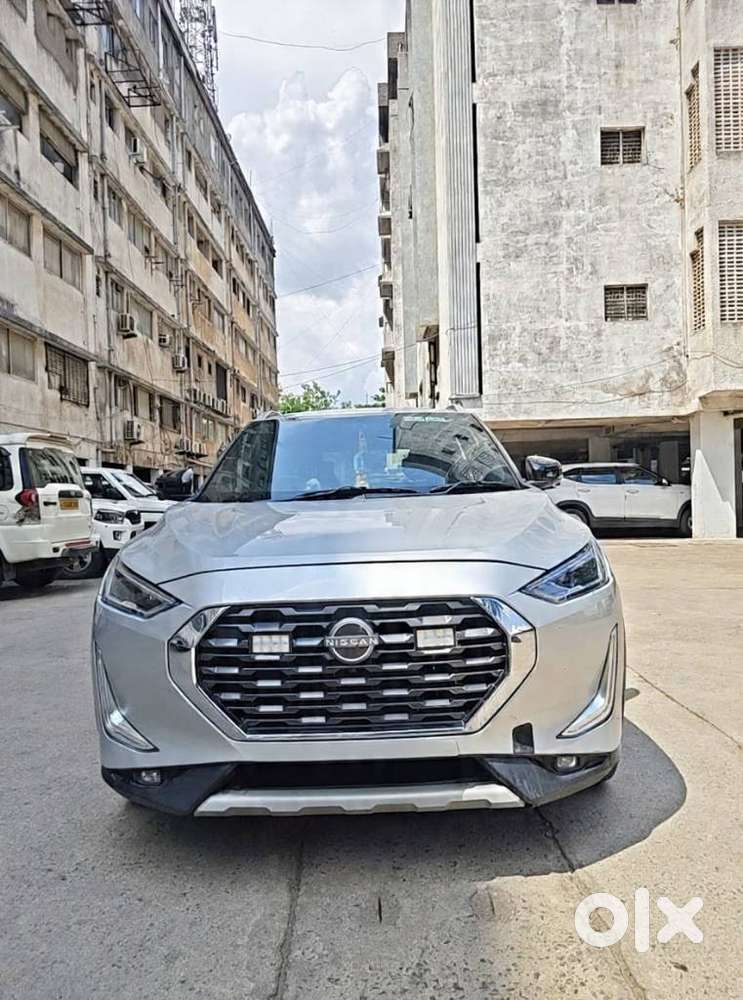 Nissan Magnite 1.0 Xv Premium Turbo Cvt, 2022, Petrol