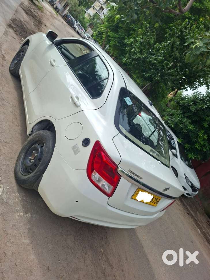 Maruti Suzuki Swift Dzire Vxi At Optional, 2024, Cng & Hybrids