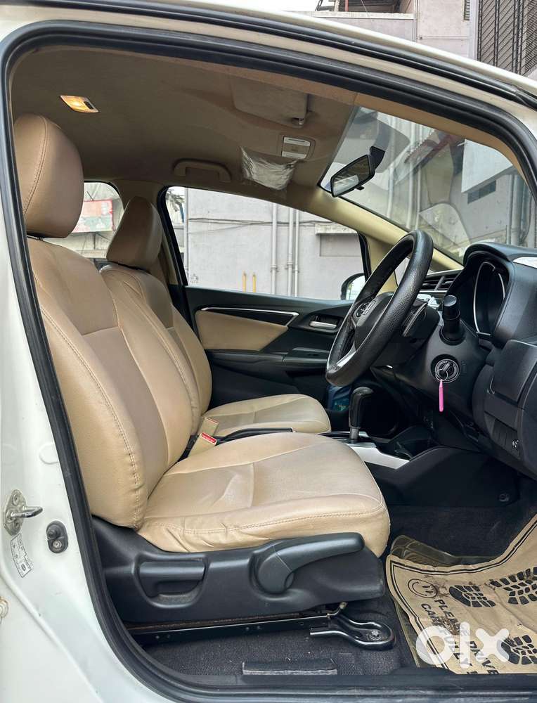 Honda Jazz V Cvt, 2017, Petrol