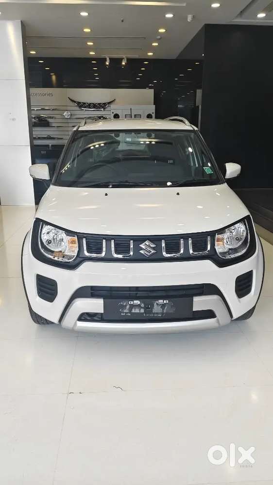 Ex Showroom Price On Road Price And Offer Please Message Me