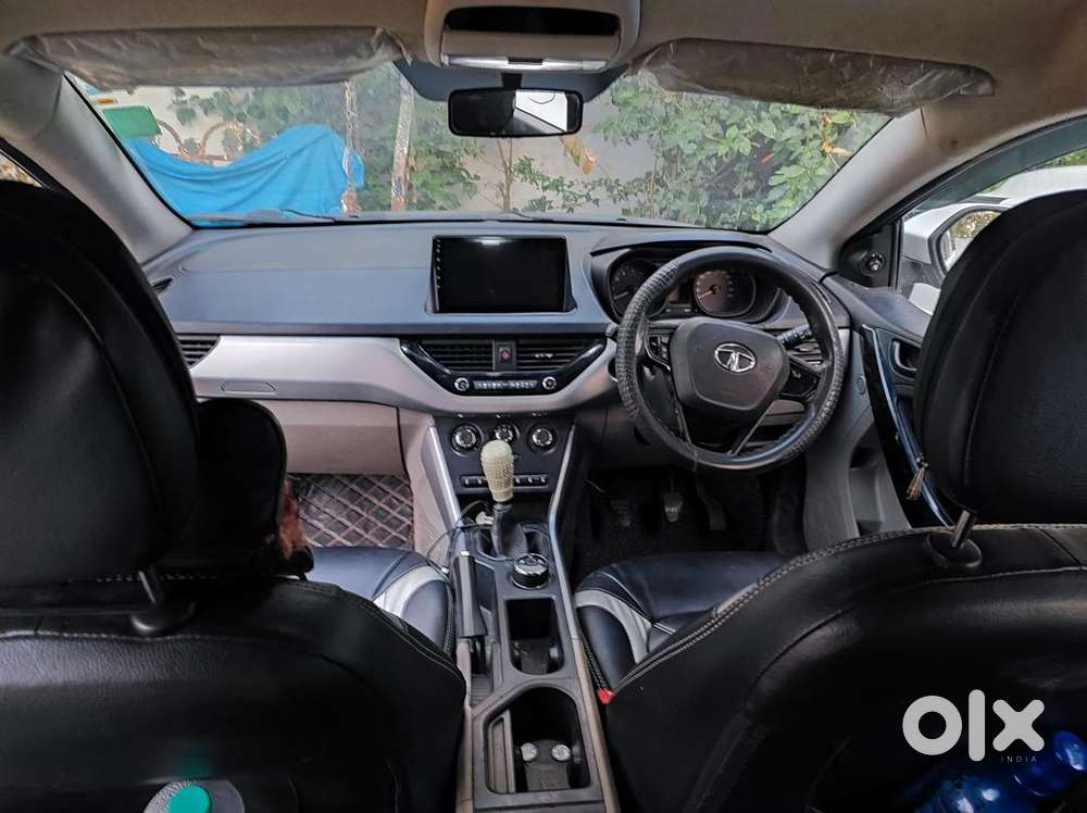 Tata Nexon 2017 Diesel Good Condition All Tyre New