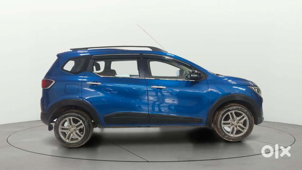 Renault Triber Rxz Easy-r Amt, 2023, Petrol