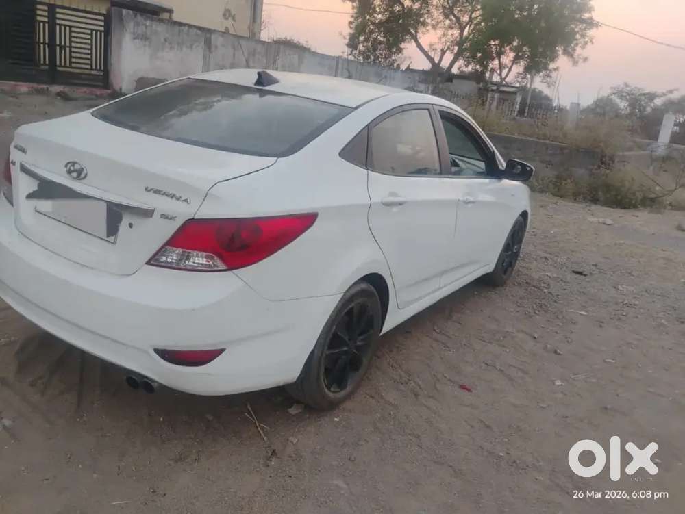Hyundai Verna 2013 Petrol Well Maintained