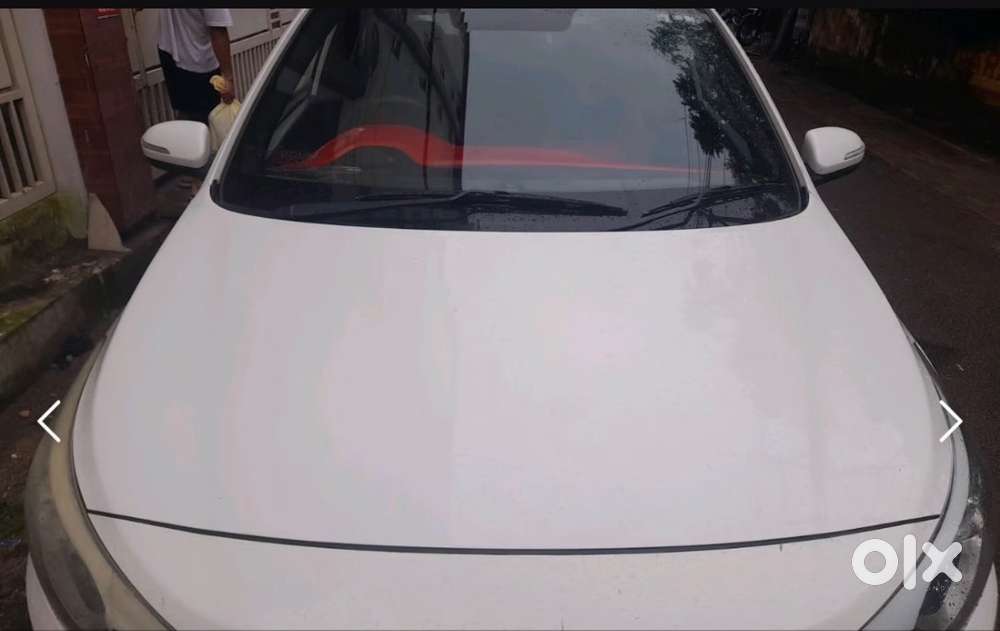 Hyundai I20 Active 2016 Push Start, Keyless Entry, Luxurious Interiors